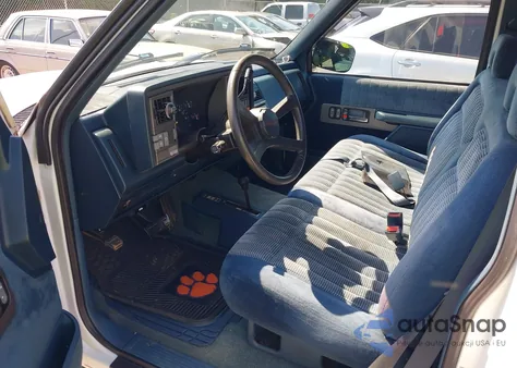 1993 Chevrolet Gmt-400 K1500 from USA, damaged, VIN 1GCEK14Z5PZ255716